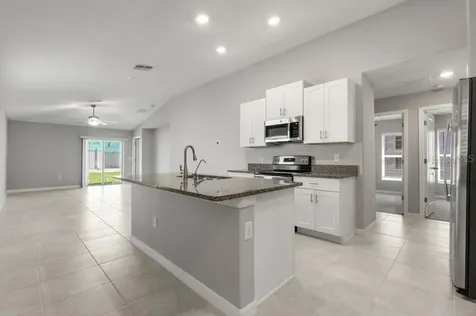 7110 Amelia Cove Court Sun City Center FL 33573