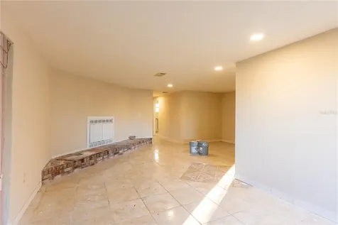 628 Peterson Street Wauchula FL 33873