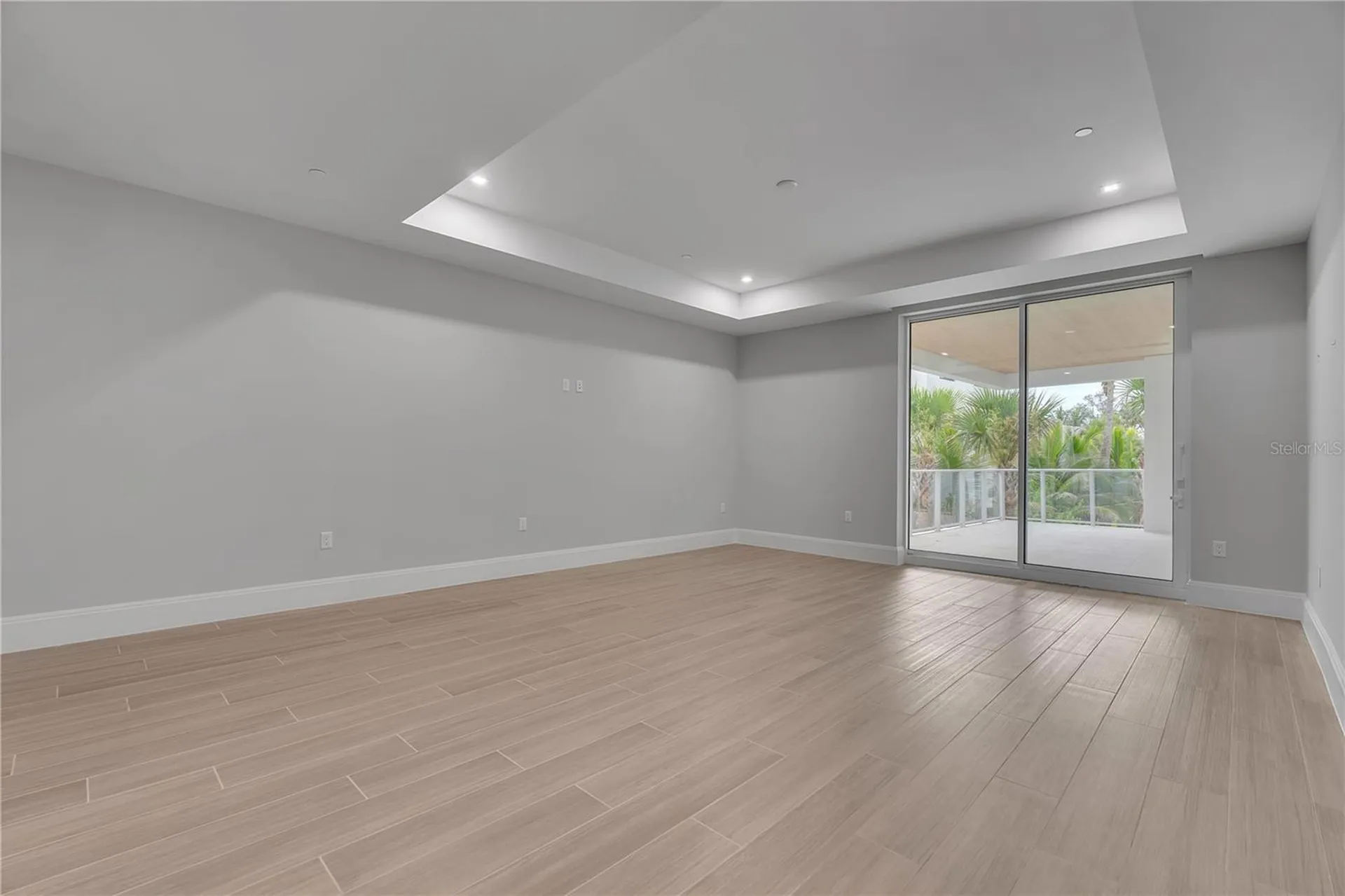 70 Avenida Veneccia Sarasota FL 34242