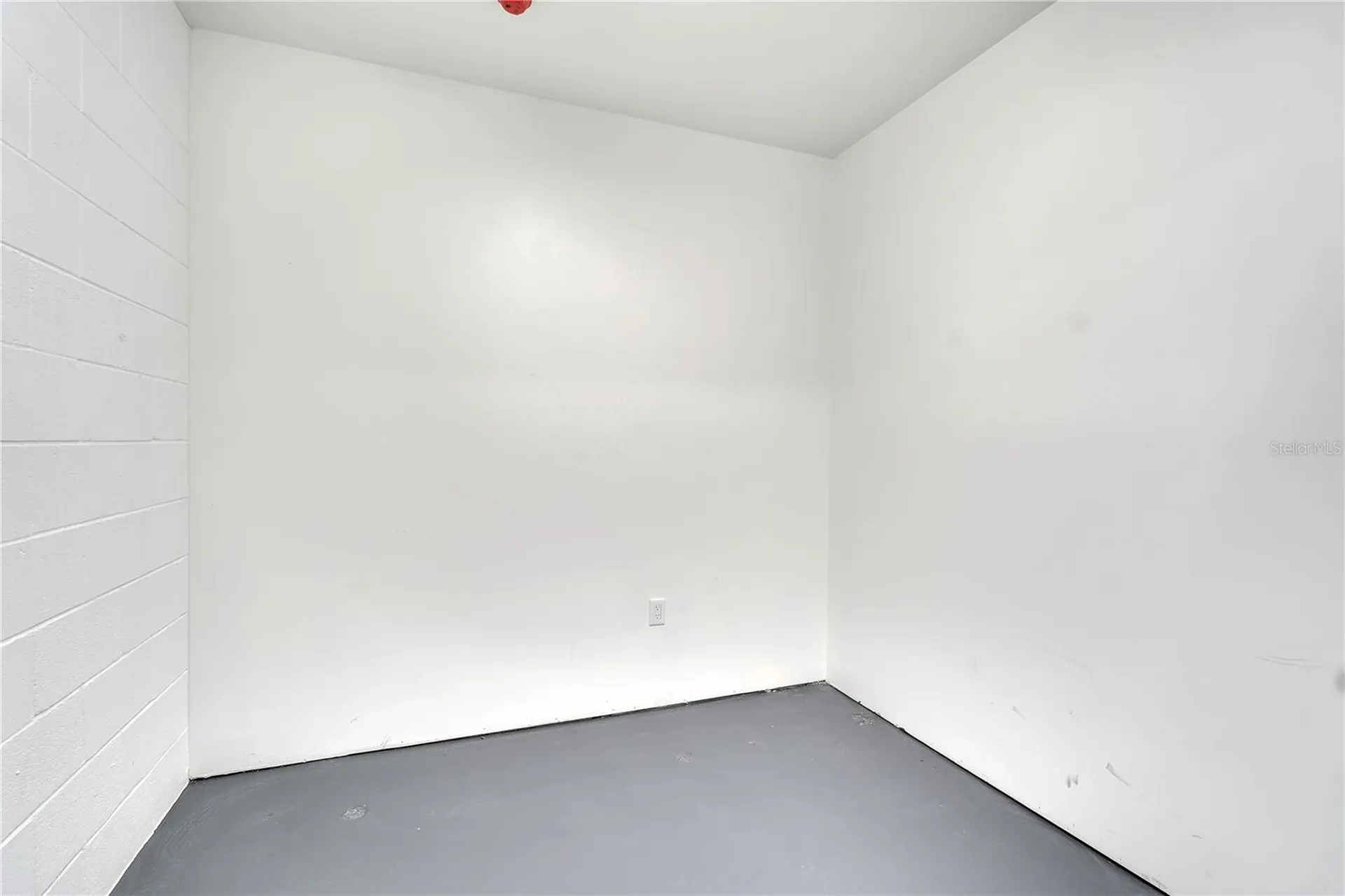 70 Avenida Veneccia Sarasota FL 34242