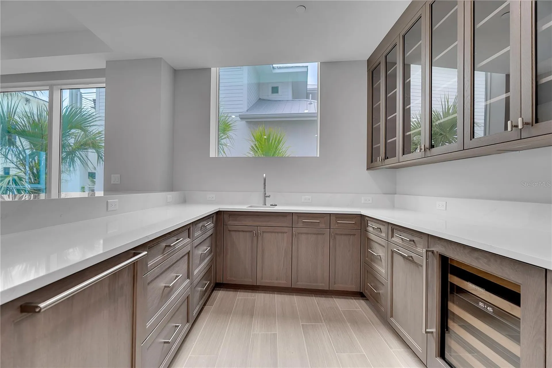 70 Avenida Veneccia Sarasota FL 34242