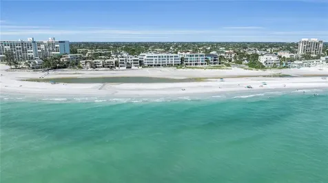 70 Avenida Veneccia Sarasota FL 34242