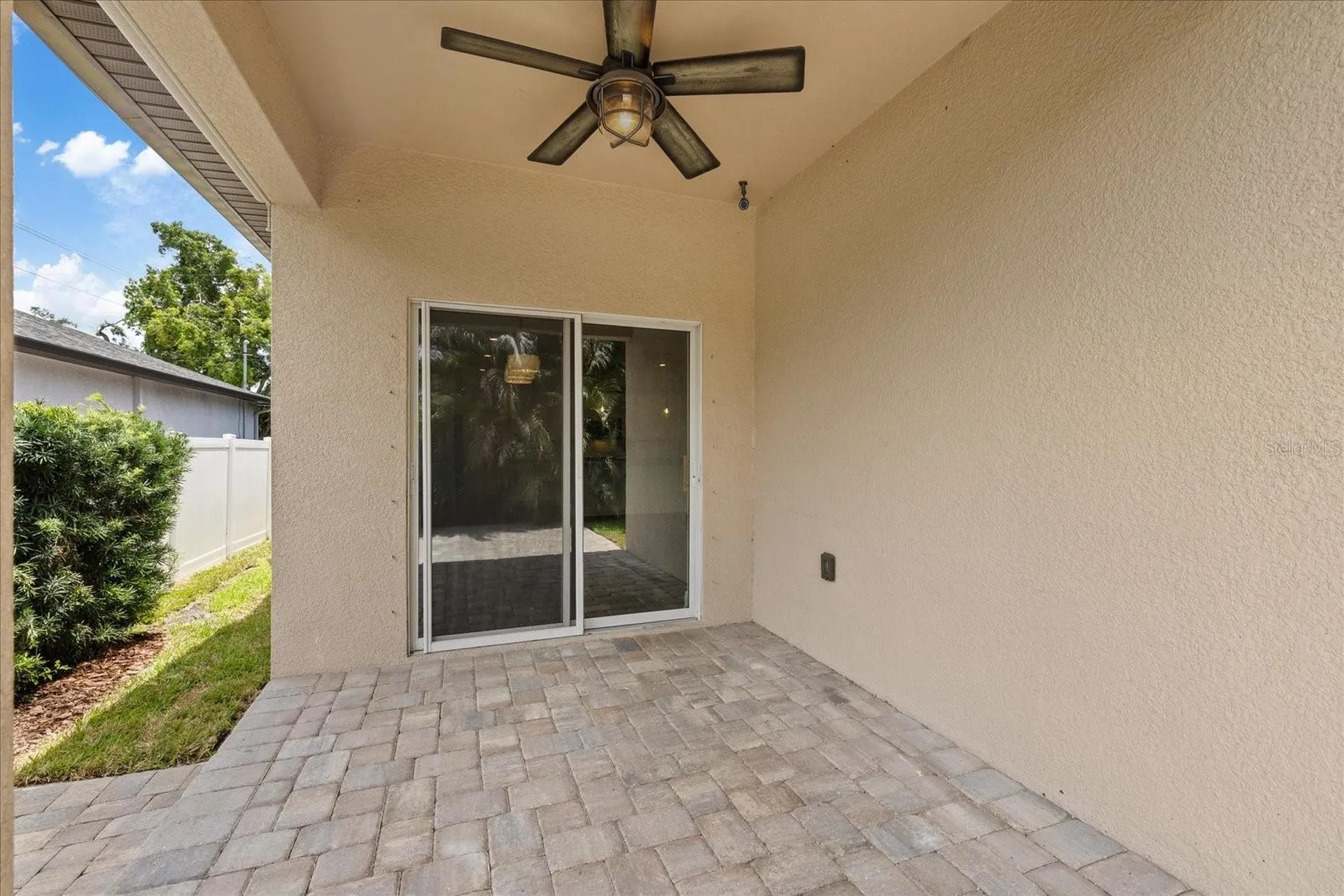 2901 W Collins Street Tampa FL 33607