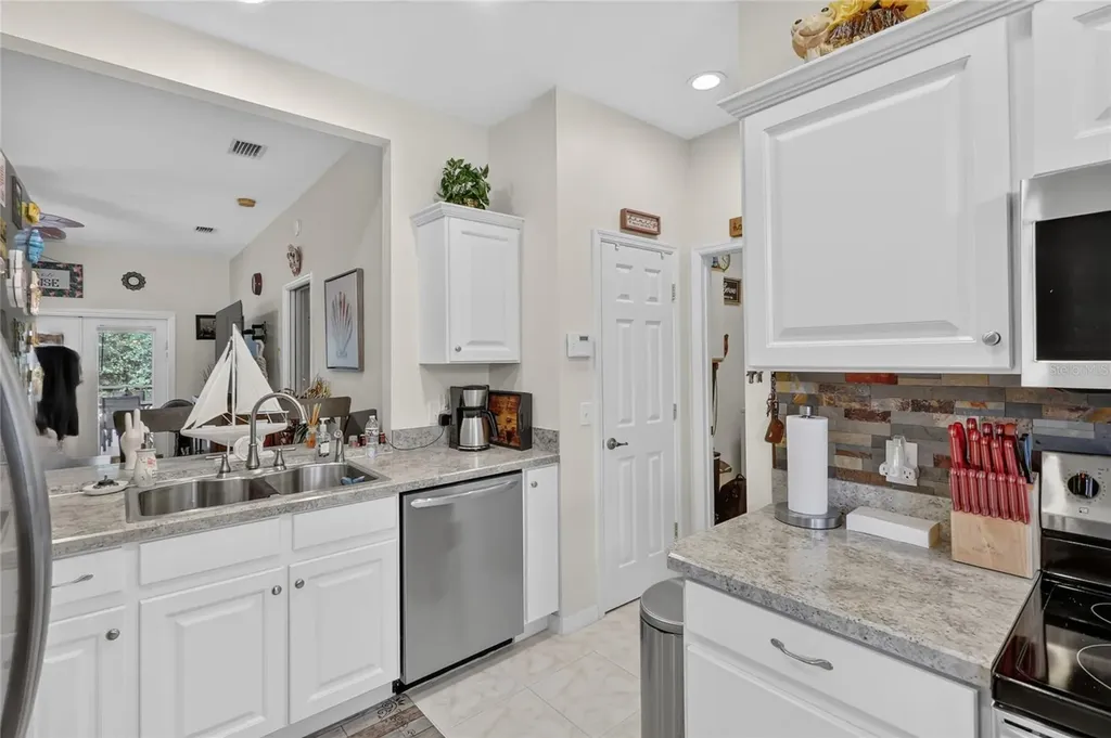 4188 Aberdeen Lane Lake Wales FL 33859
