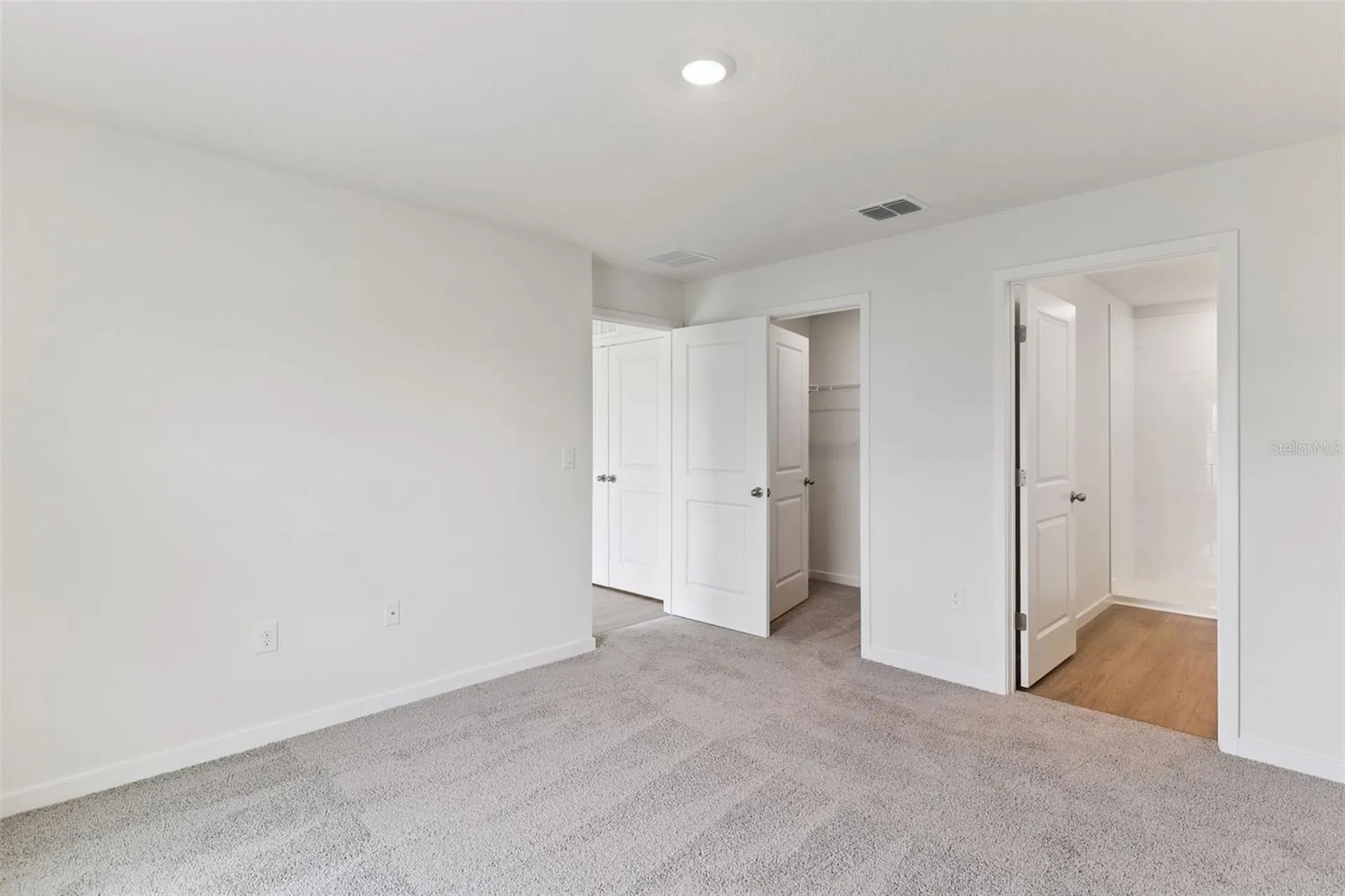 904 E Michigan Avenue Deland FL 32724