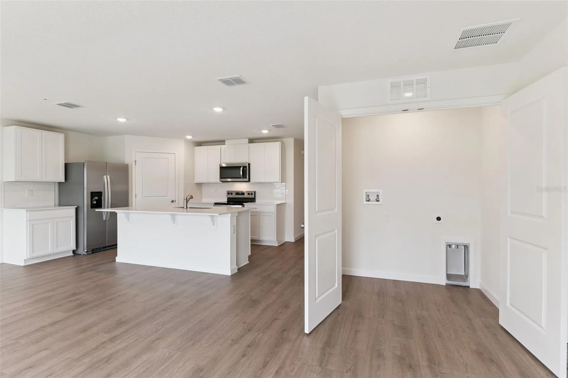 904 E Michigan Avenue Deland FL 32724