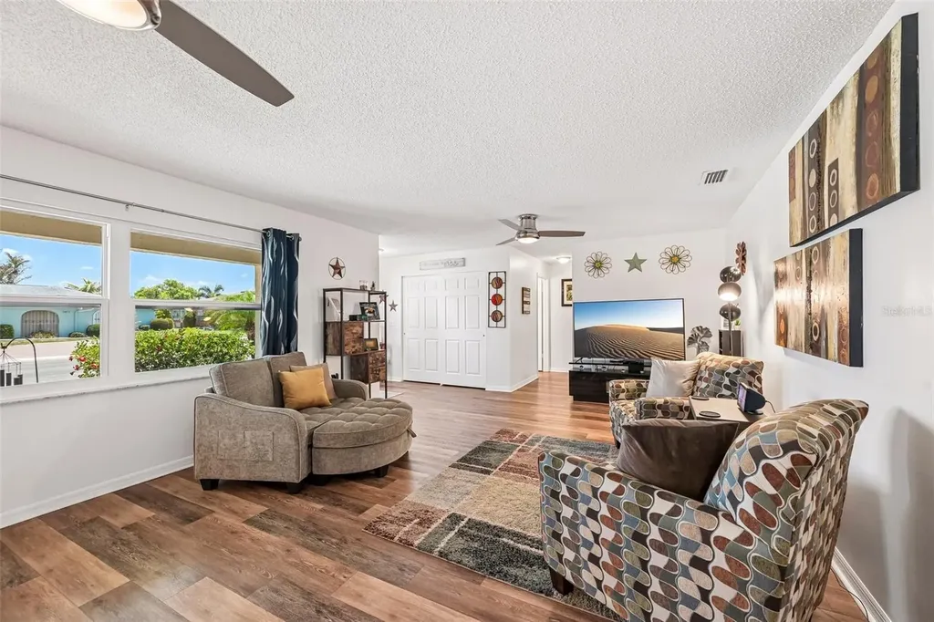 1812 Fort Duquesna Drive Sun City Center FL 33573
