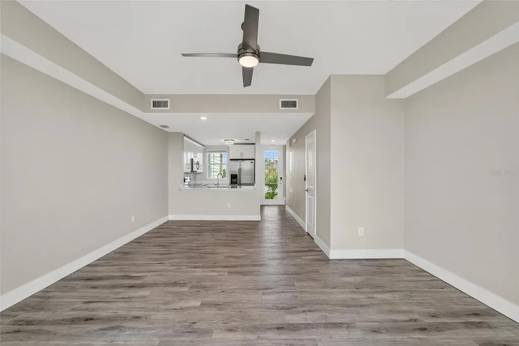 3266 Mangrove Point Drive Ruskin FL 33570