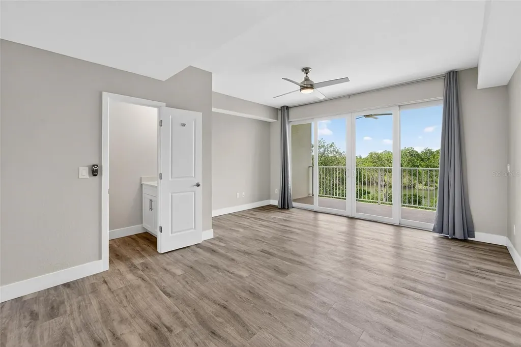 3266 Mangrove Point Drive Ruskin FL 33570
