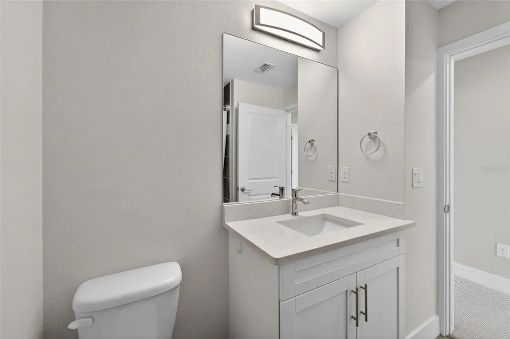 3266 Mangrove Point Drive Ruskin FL 33570