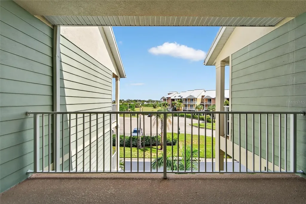3266 Mangrove Point Drive Ruskin FL 33570