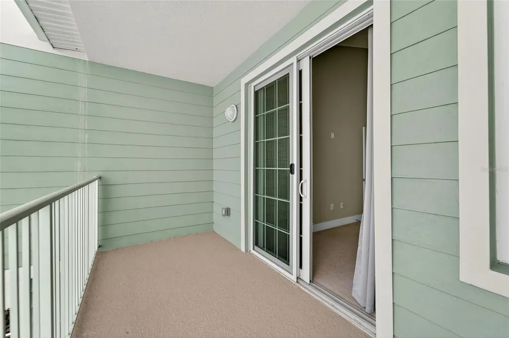 3266 Mangrove Point Drive Ruskin FL 33570