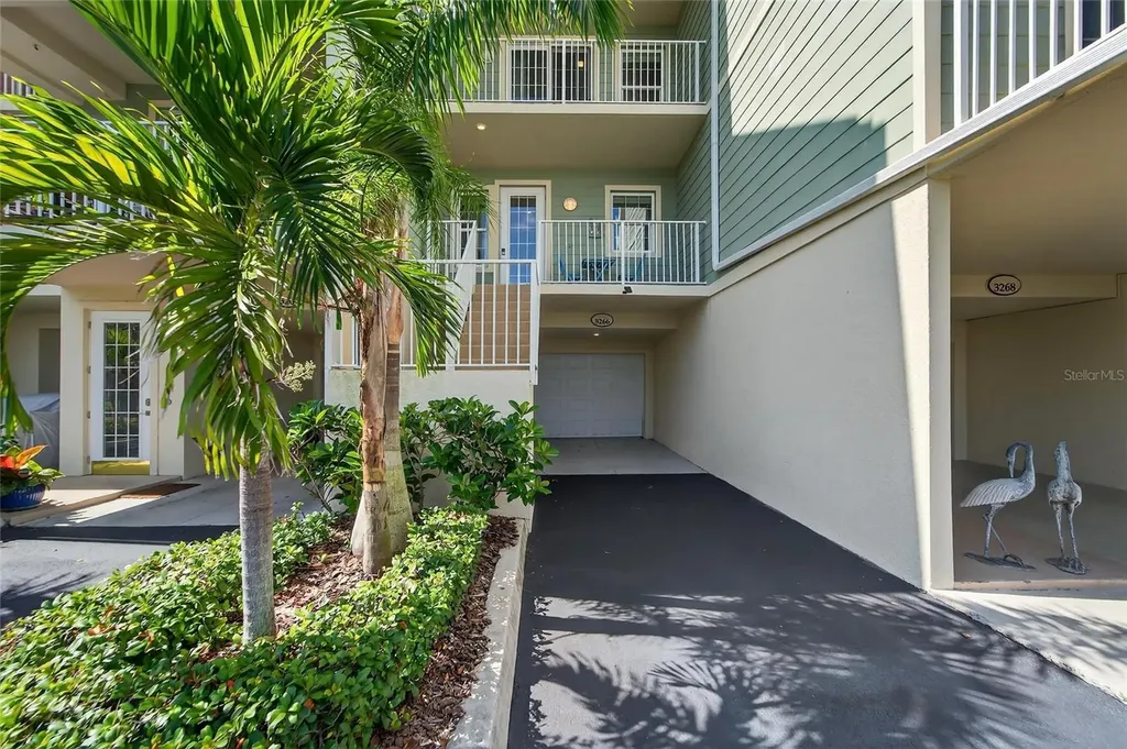 3266 Mangrove Point Drive Ruskin FL 33570