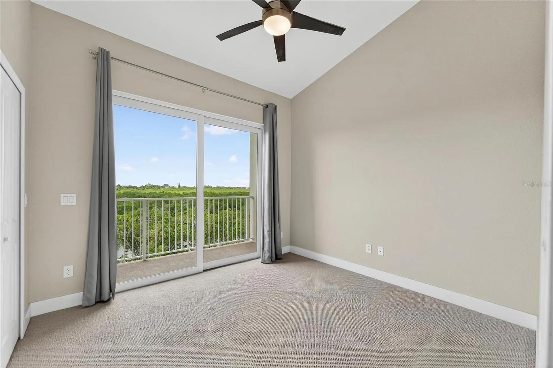 3266 Mangrove Point Drive Ruskin FL 33570