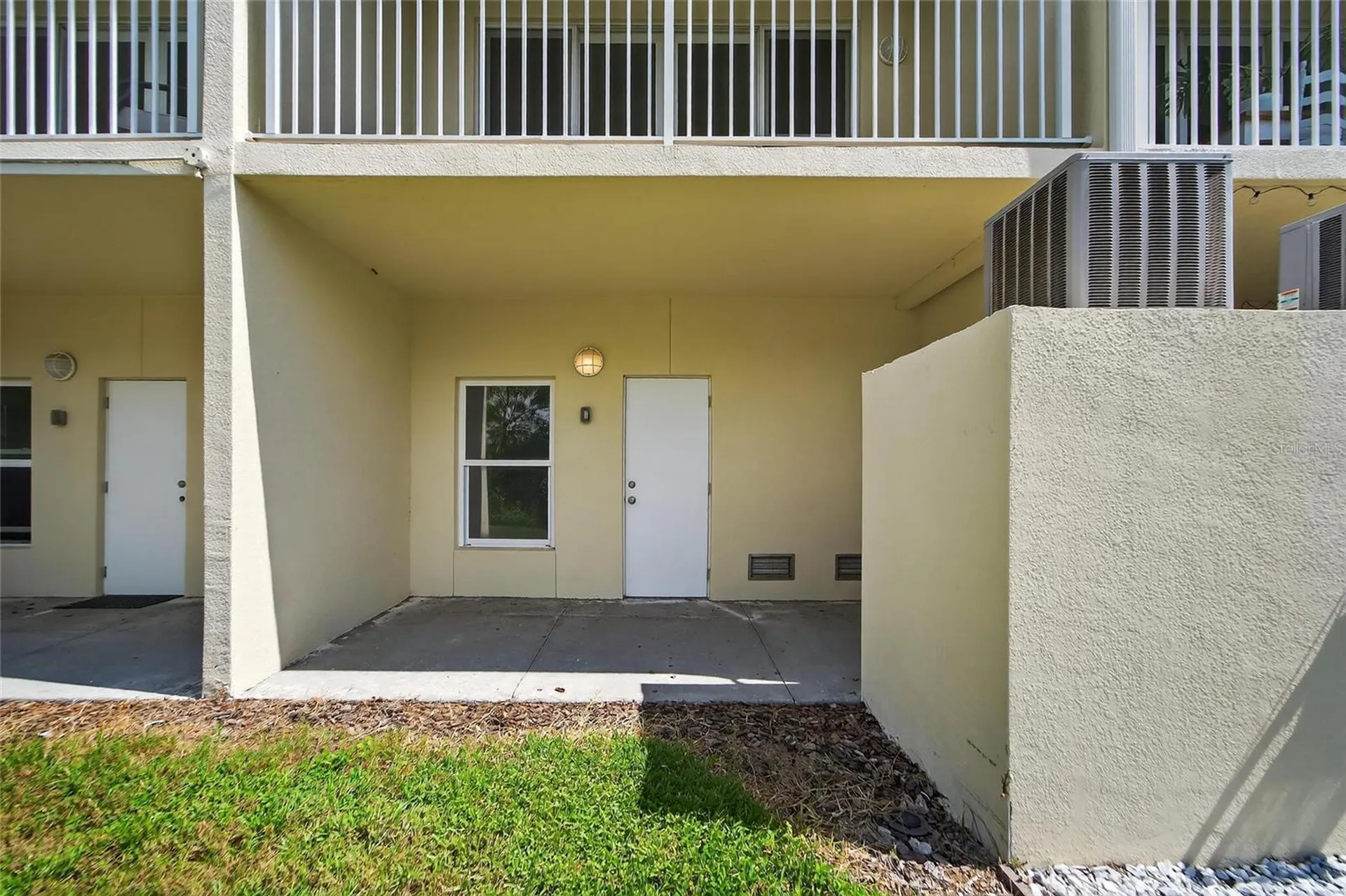 3266 Mangrove Point Drive Ruskin FL 33570