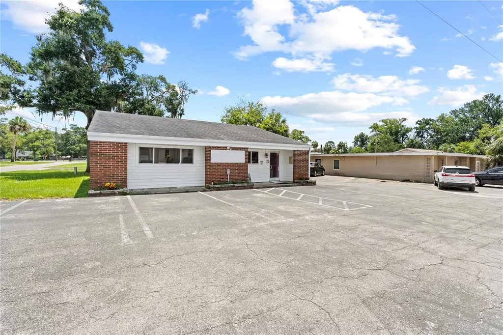 117 NE 1st Street Chiefland FL 32626