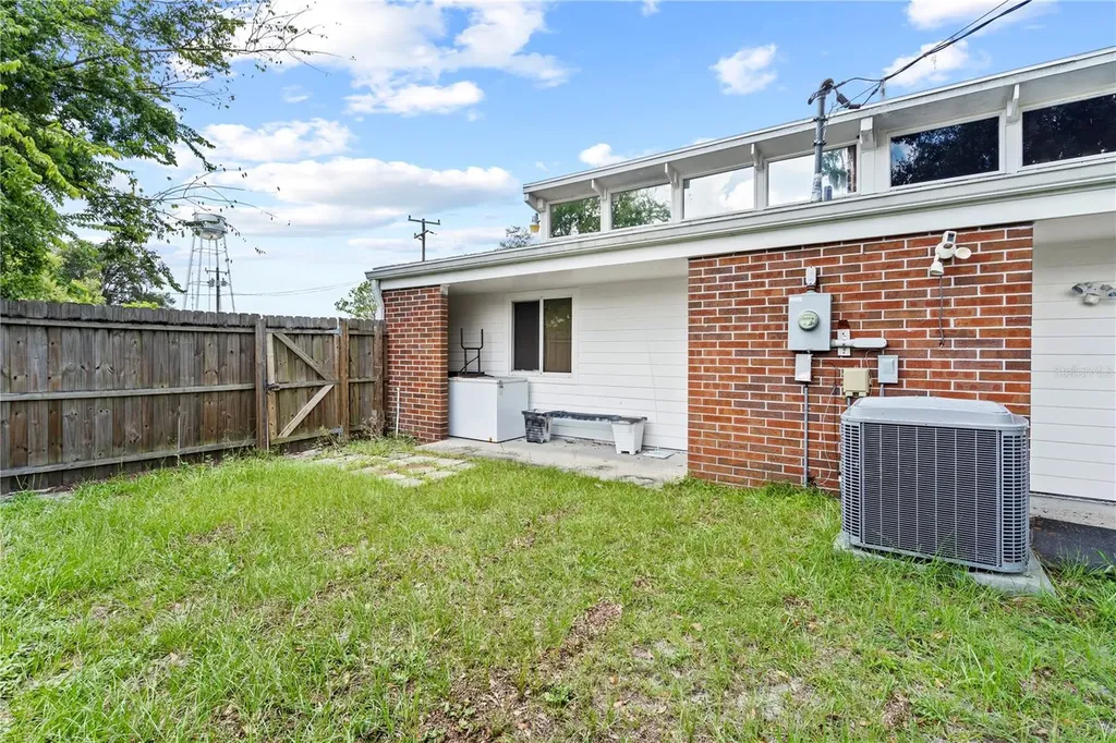 117 NE 1st Street Chiefland FL 32626