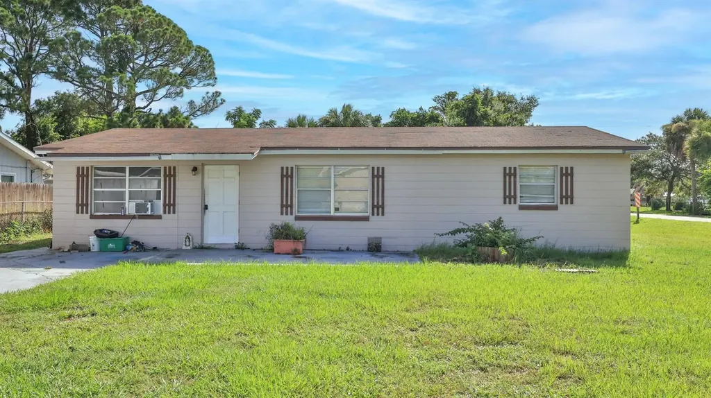1863 Fern Palm Drive Edgewater FL 32141