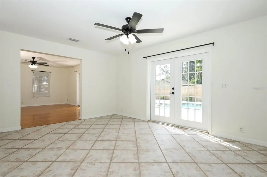 1636 Tuscaloosa Avenue Holly Hill FL 32117