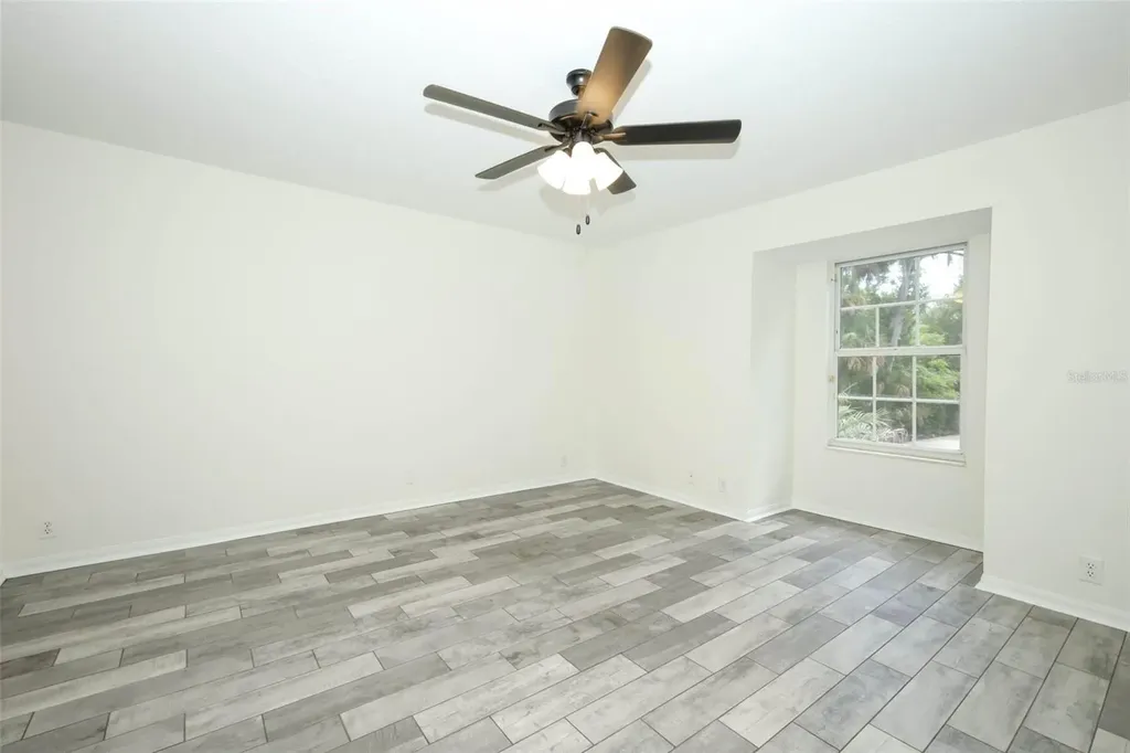 1636 Tuscaloosa Avenue Holly Hill FL 32117