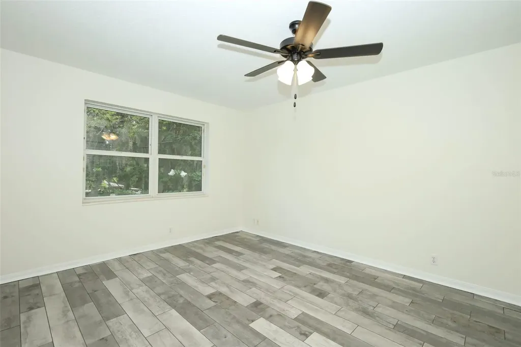 1636 Tuscaloosa Avenue Holly Hill FL 32117