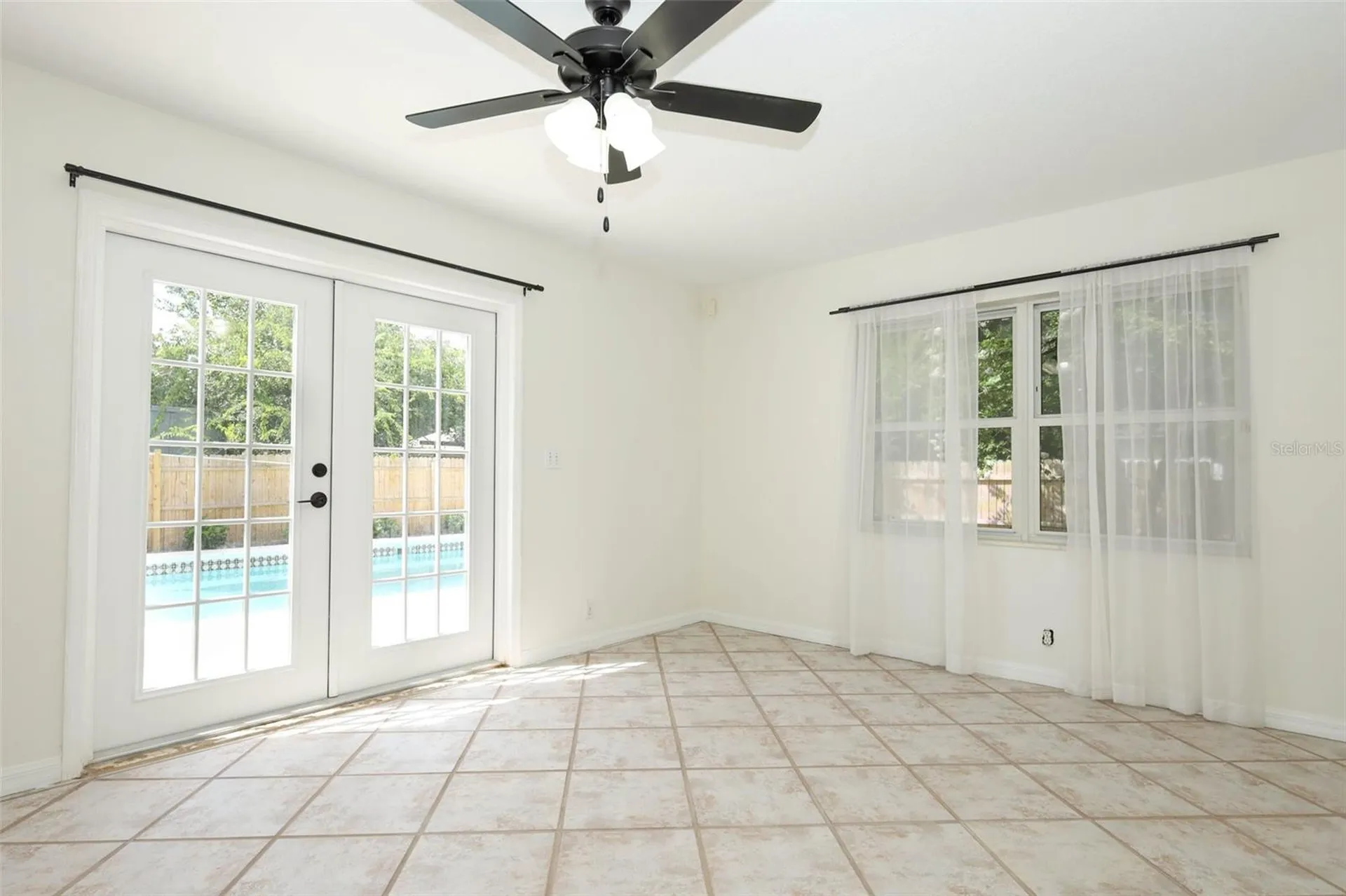 1636 Tuscaloosa Avenue Holly Hill FL 32117