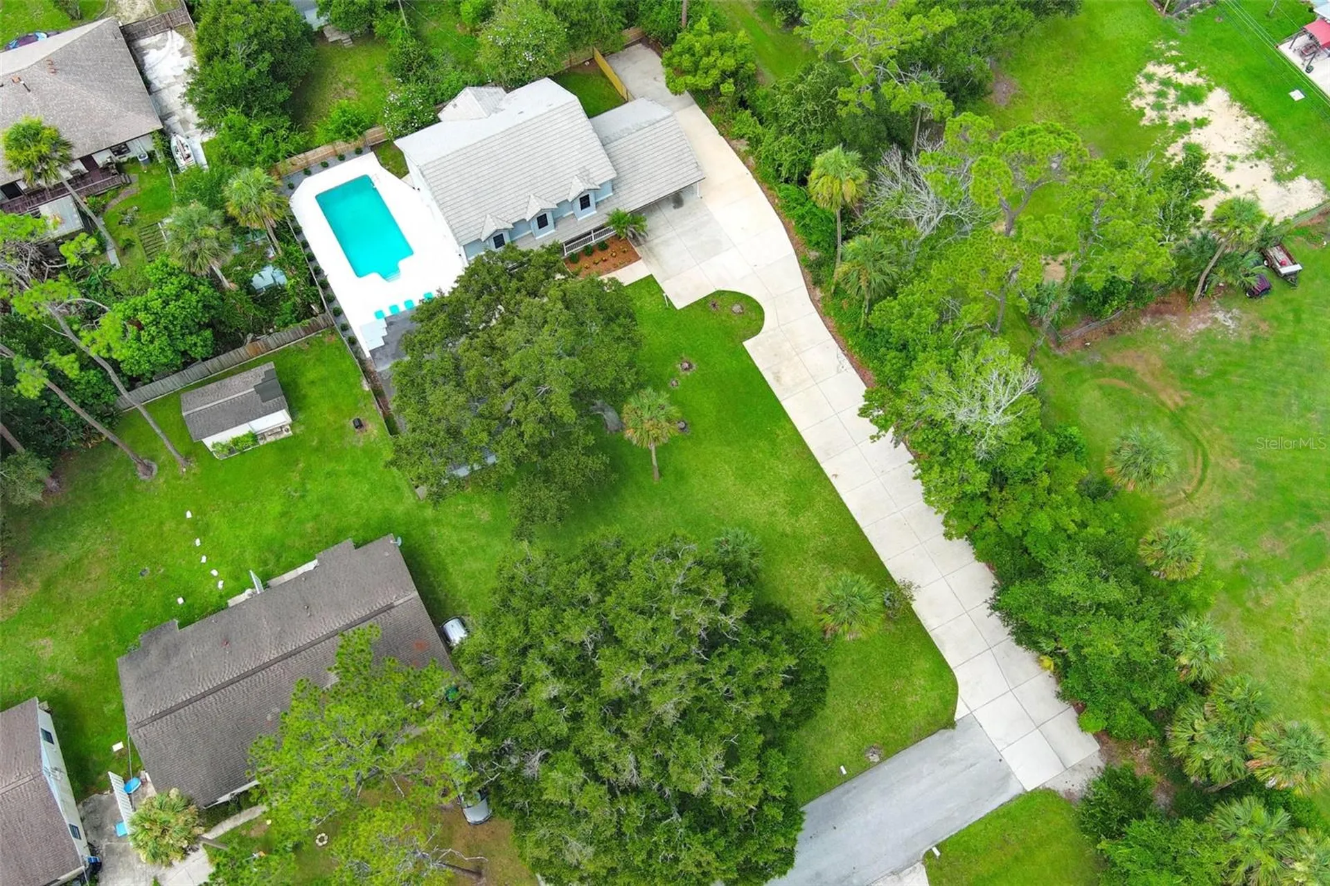 1636 Tuscaloosa Avenue Holly Hill FL 32117
