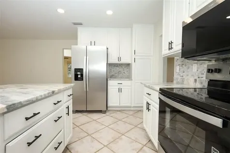 1636 Tuscaloosa Avenue Holly Hill FL 32117