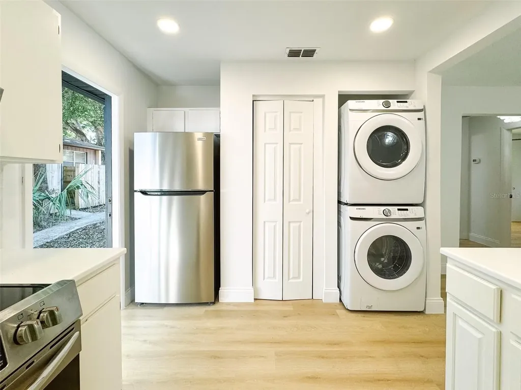 722 Angelina Lane Lakeland FL 33801