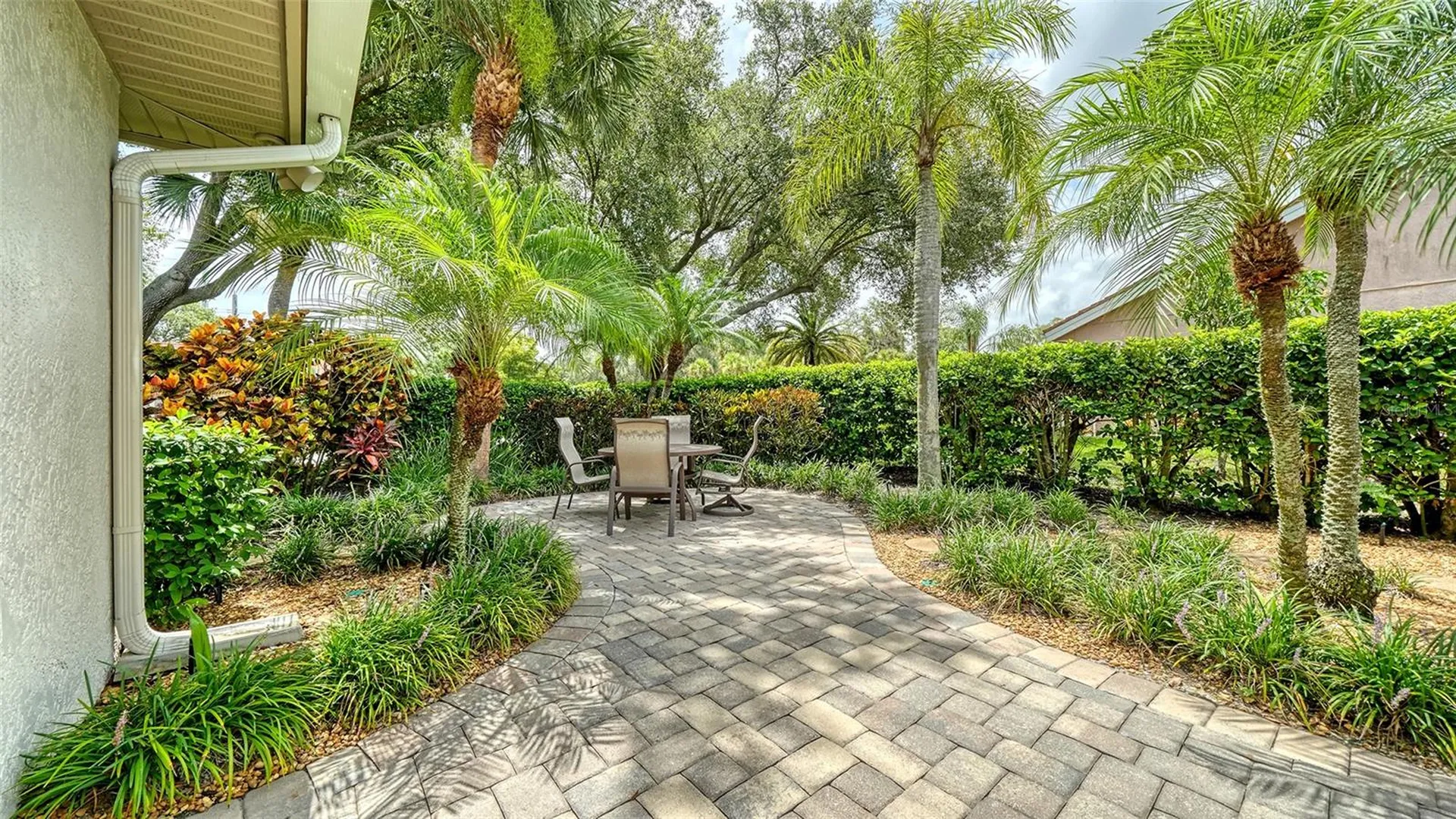 4322 Highland Oaks Circle Sarasota FL 34235