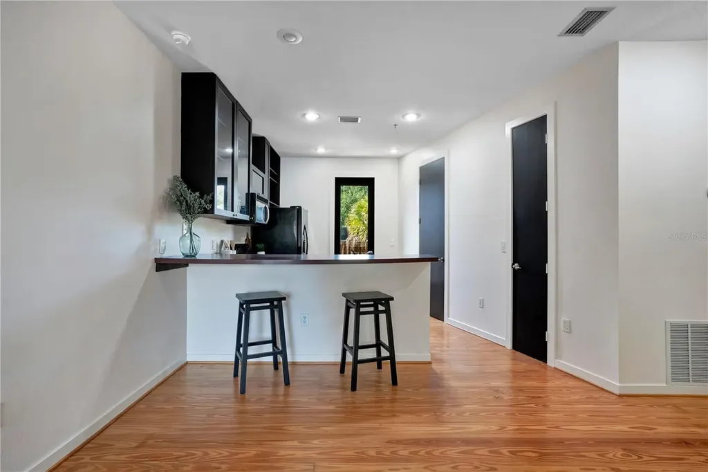 828 E Washington Street Orlando FL 32801