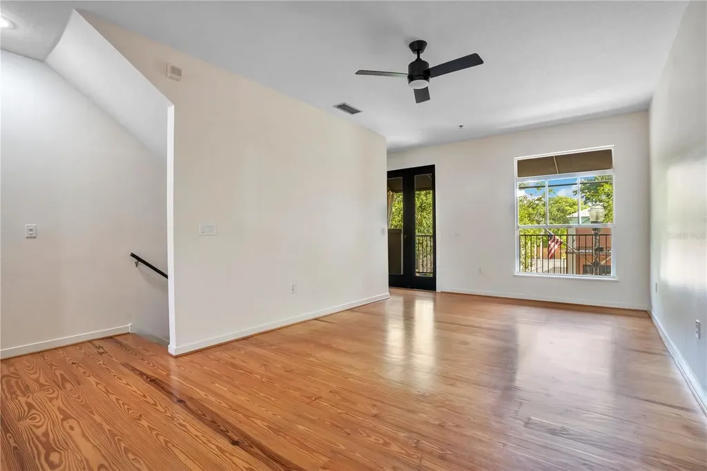 828 E Washington Street Orlando FL 32801