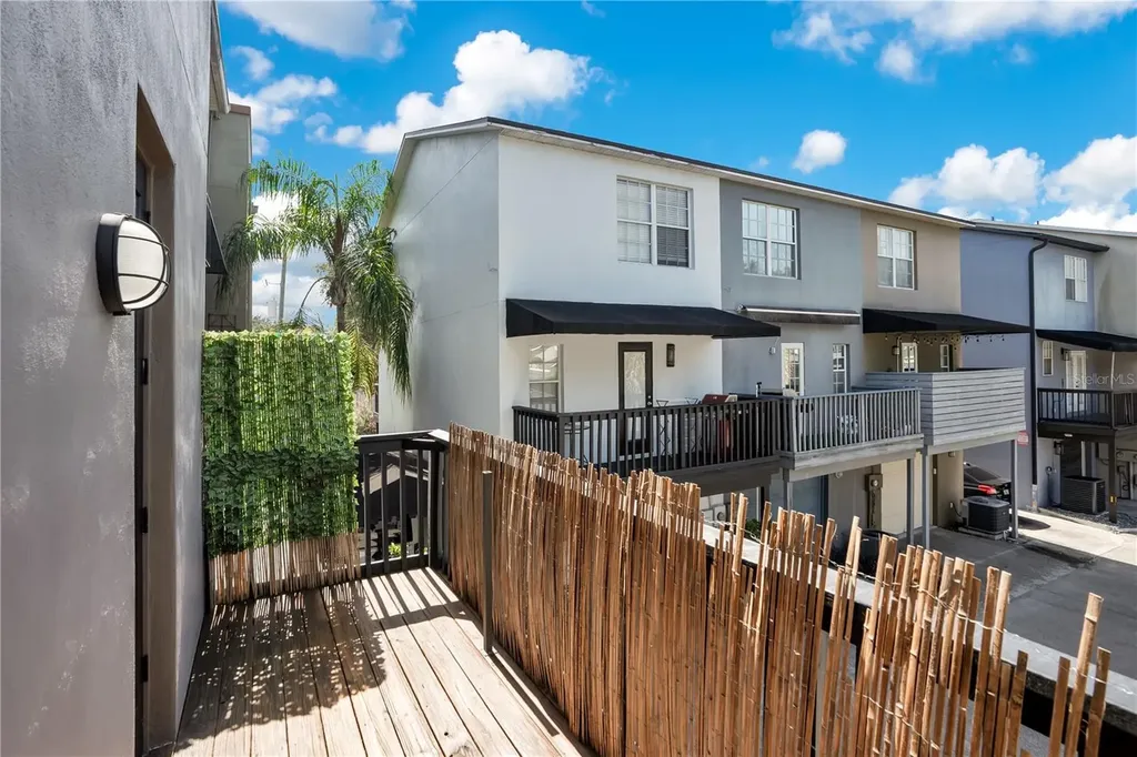 828 E Washington Street Orlando FL 32801