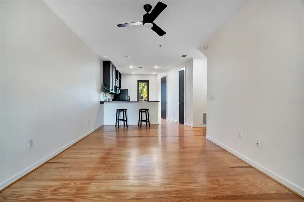 828 E Washington Street Orlando FL 32801