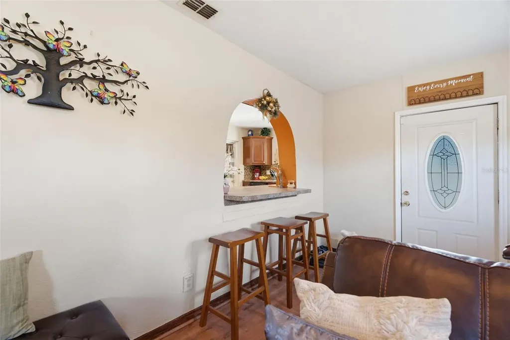 701 58th Avenue S St Petersburg FL 33705