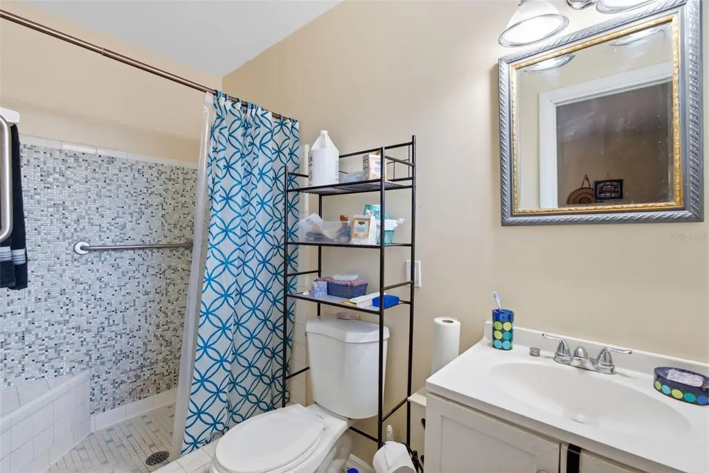 701 58th Avenue S St Petersburg FL 33705