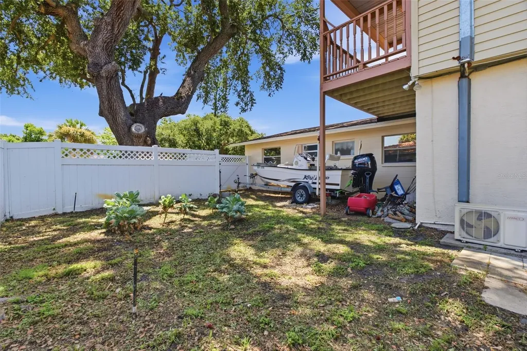 701 58th Avenue S St Petersburg FL 33705