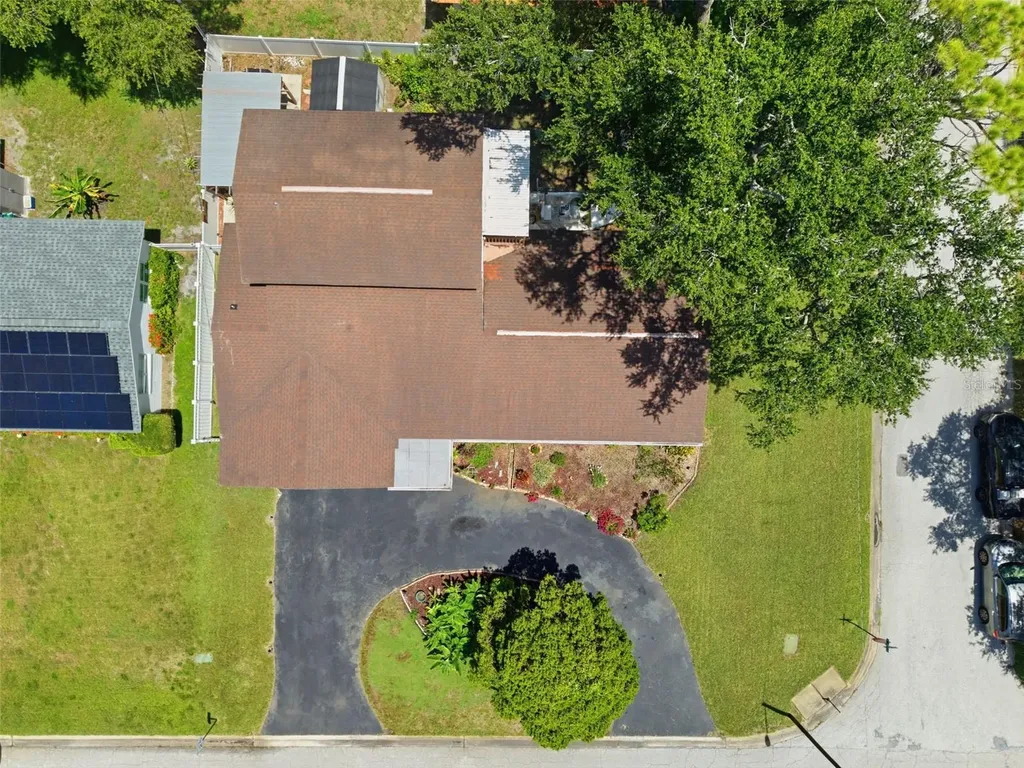 701 58th Avenue S St Petersburg FL 33705