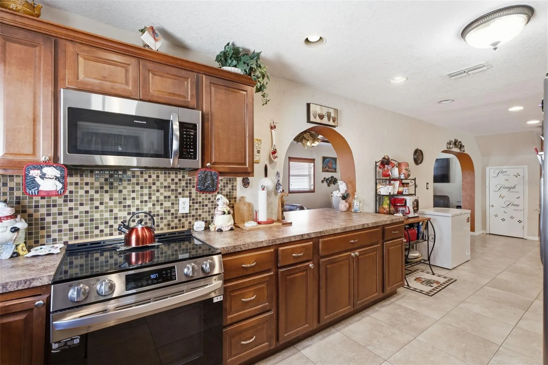 701 58th Avenue S St Petersburg FL 33705
