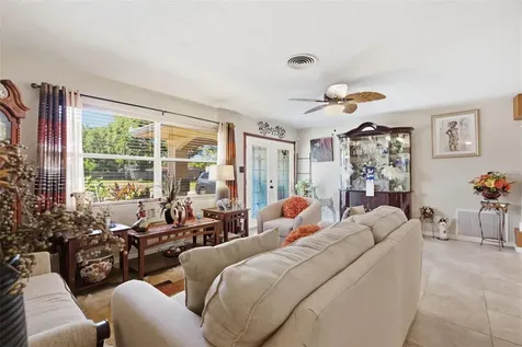 701 58th Avenue S St Petersburg FL 33705
