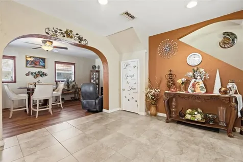 701 58th Avenue S St Petersburg FL 33705