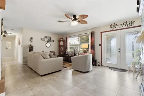 701 58th Avenue S St Petersburg FL 33705