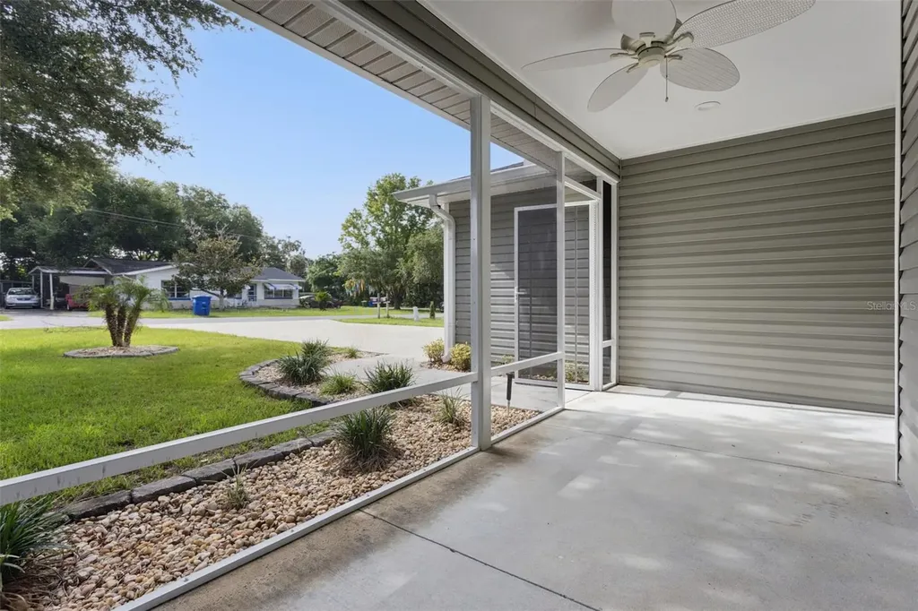 209 Jean Street Tavares FL 32778