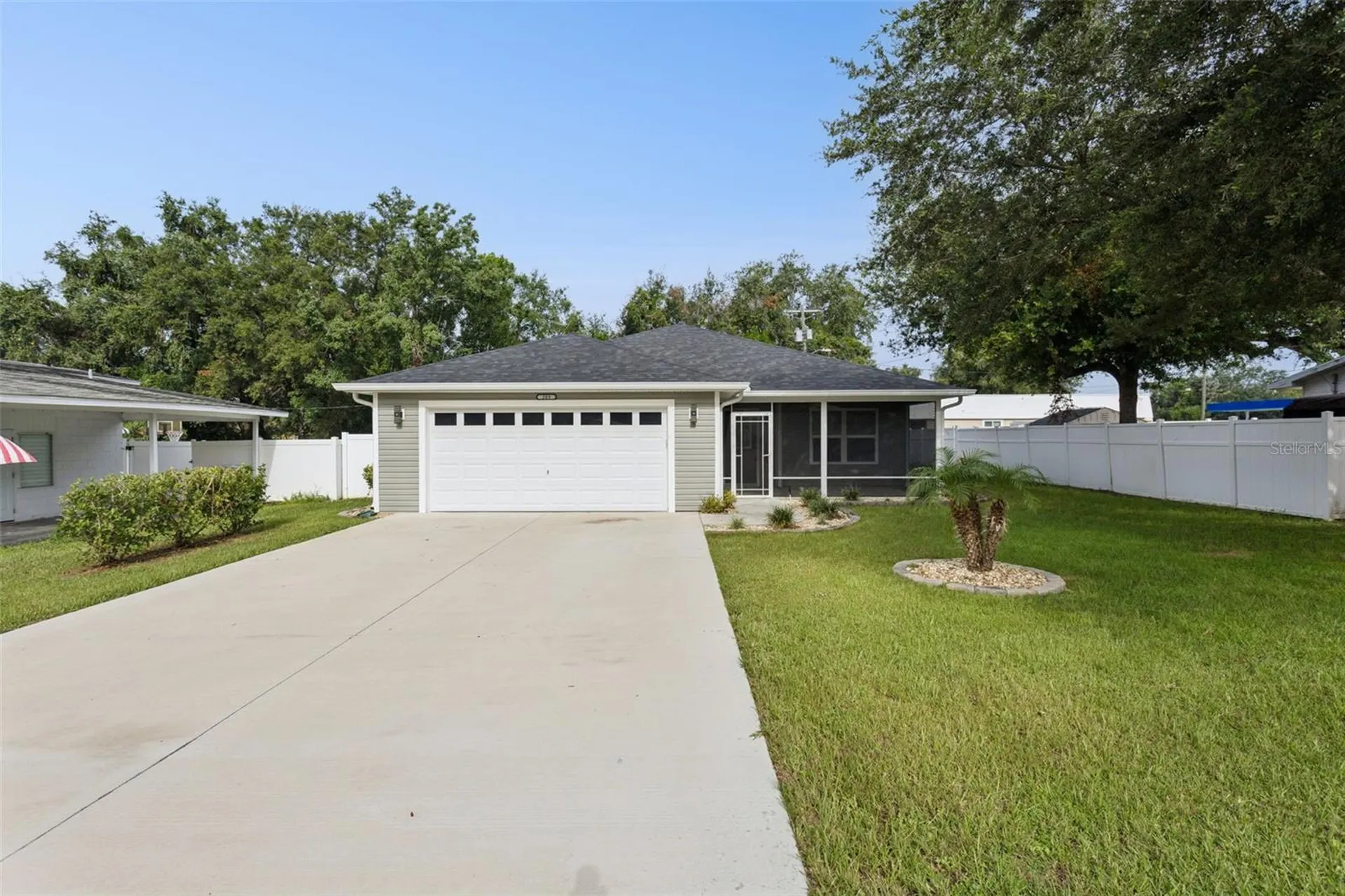 209 Jean Street Tavares FL 32778