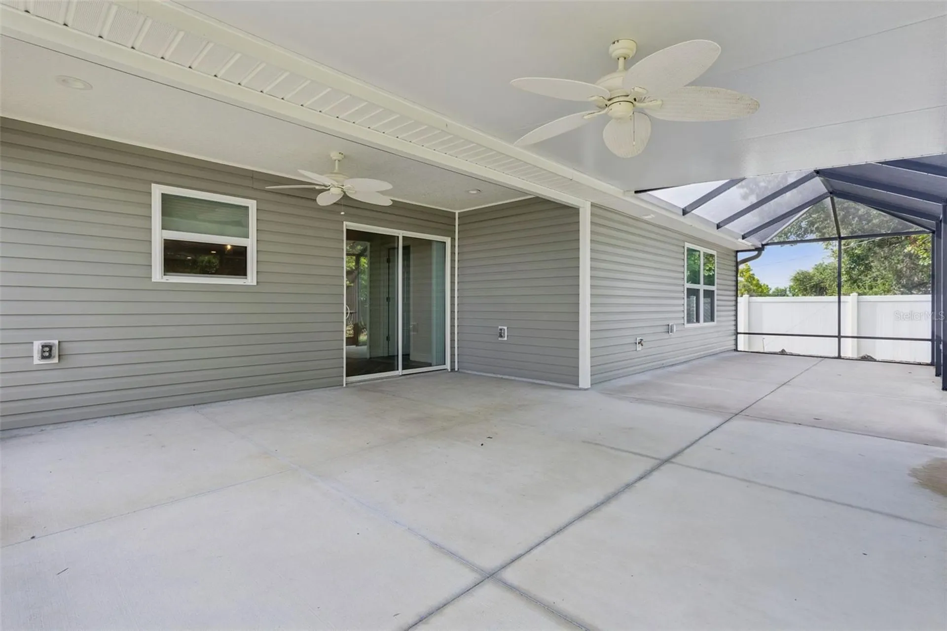 209 Jean Street Tavares FL 32778