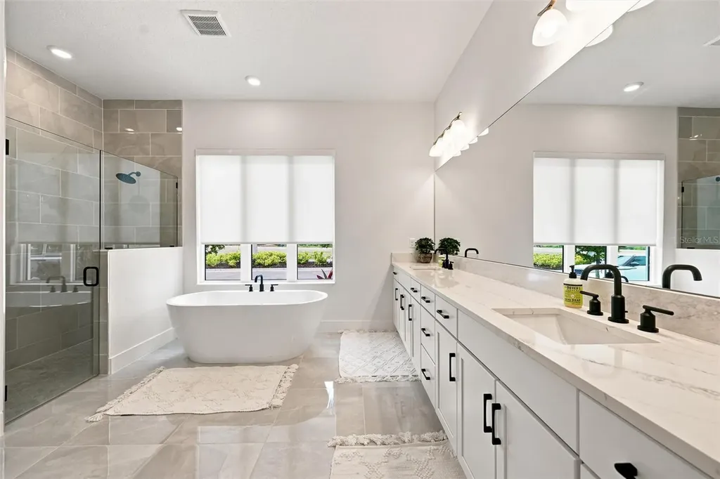 6027 Salt Grass Street Bradenton FL 34210
