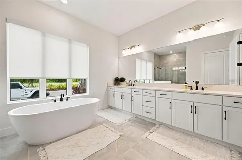 6027 Salt Grass Street Bradenton FL 34210