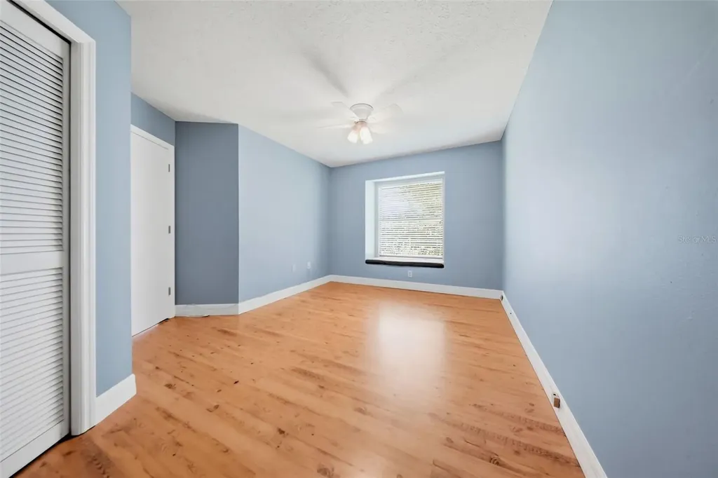 2704 Buckhorn Oaks Drive Valrico FL 33594