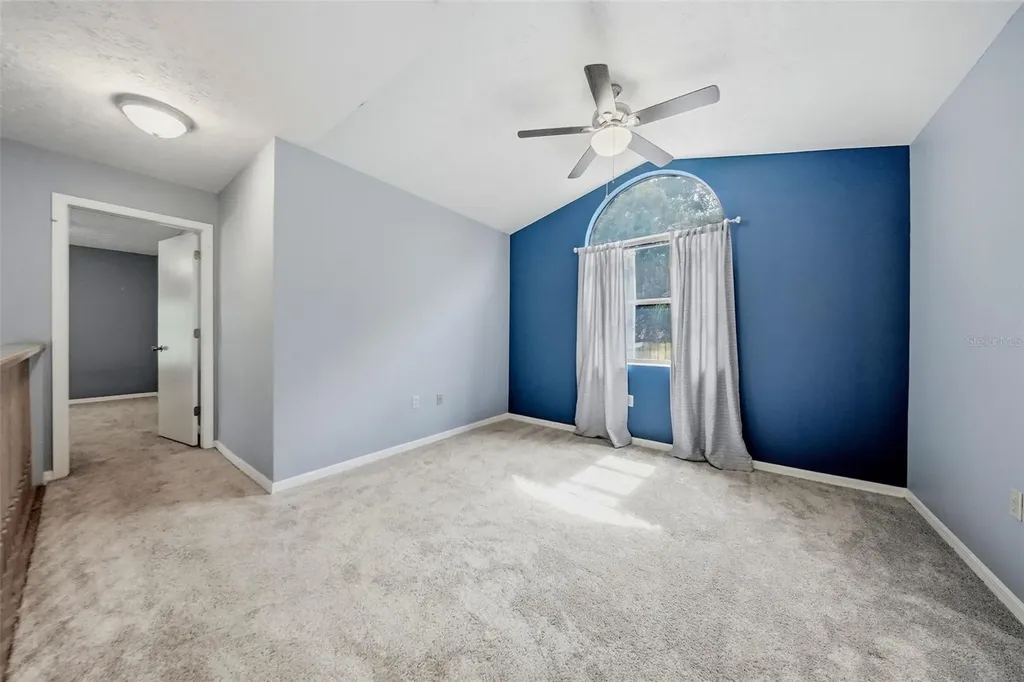 2704 Buckhorn Oaks Drive Valrico FL 33594