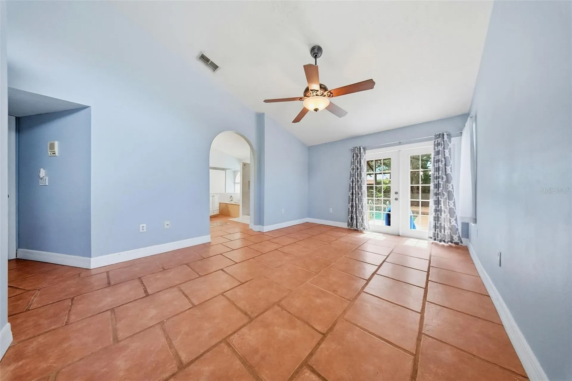 2704 Buckhorn Oaks Drive Valrico FL 33594